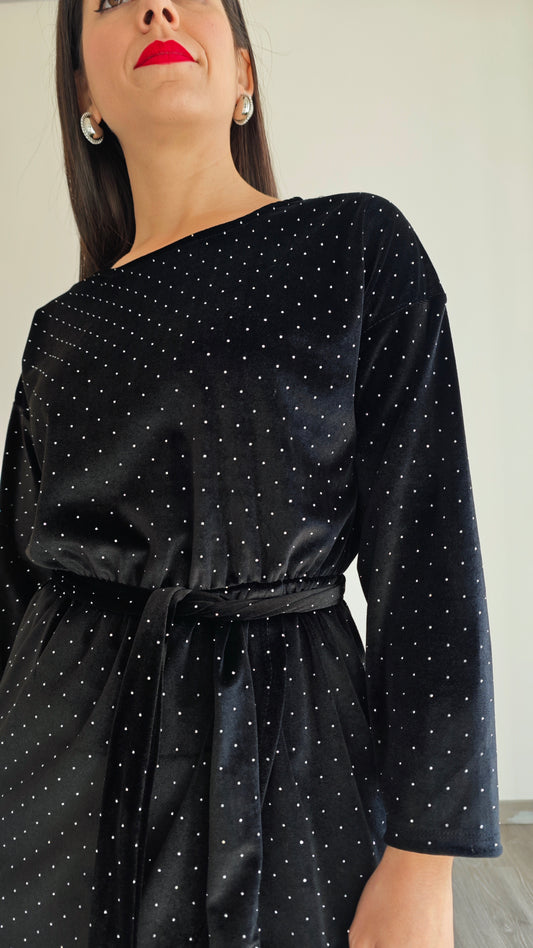 Abito in velluto con piccole borchie e fusciacca in vita ◼️ -50%