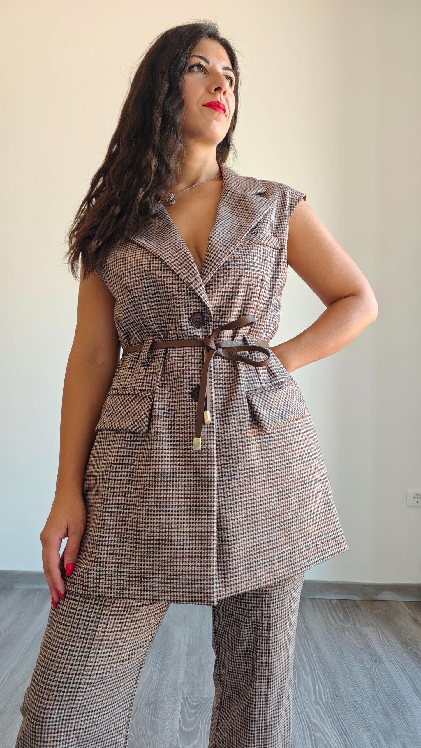 Gilet Lungo monopetto con cintura in vita