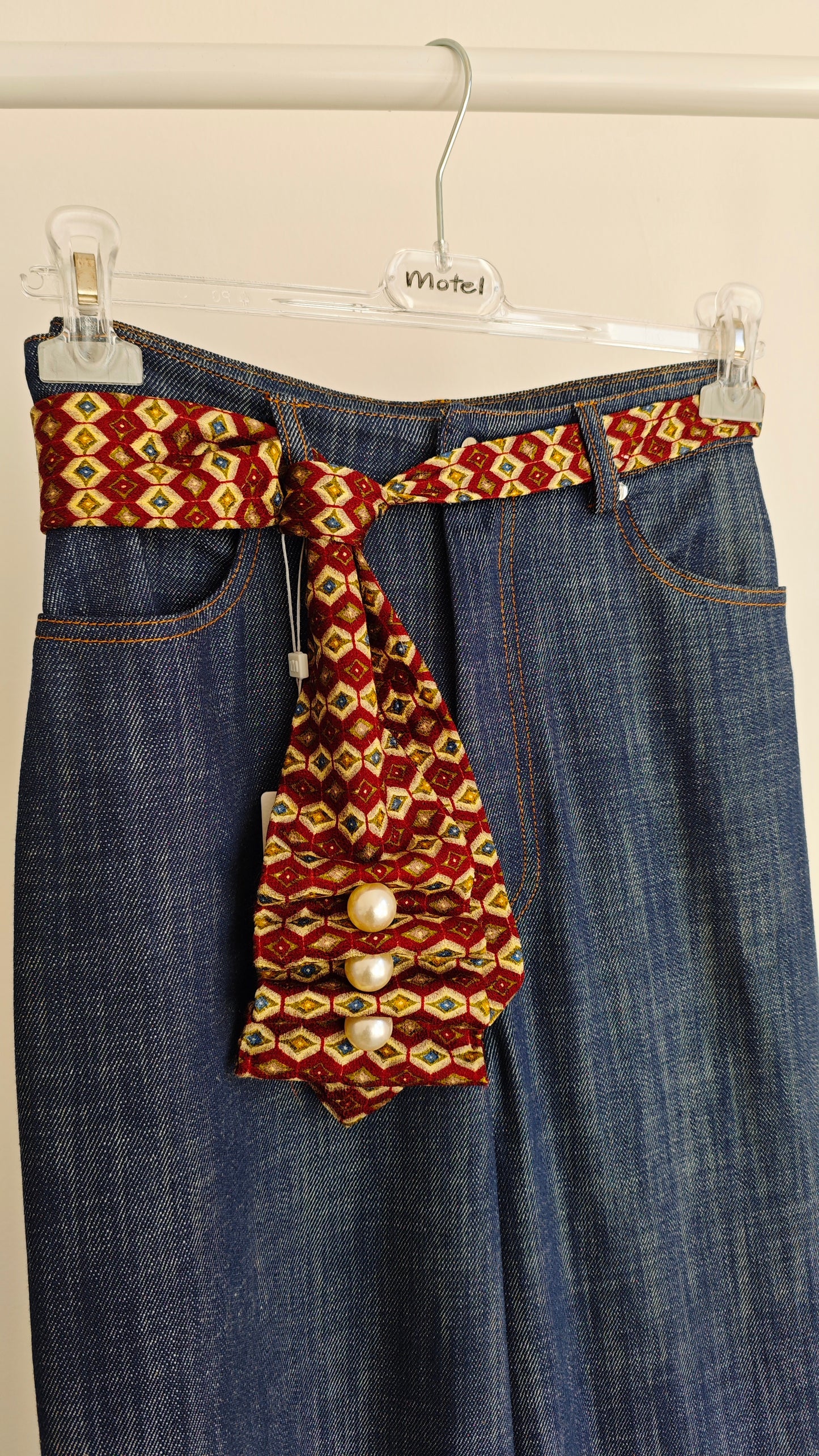 Pantalone effetto Jeans blu vita alta a palazzo con cintura Cravatta -50%