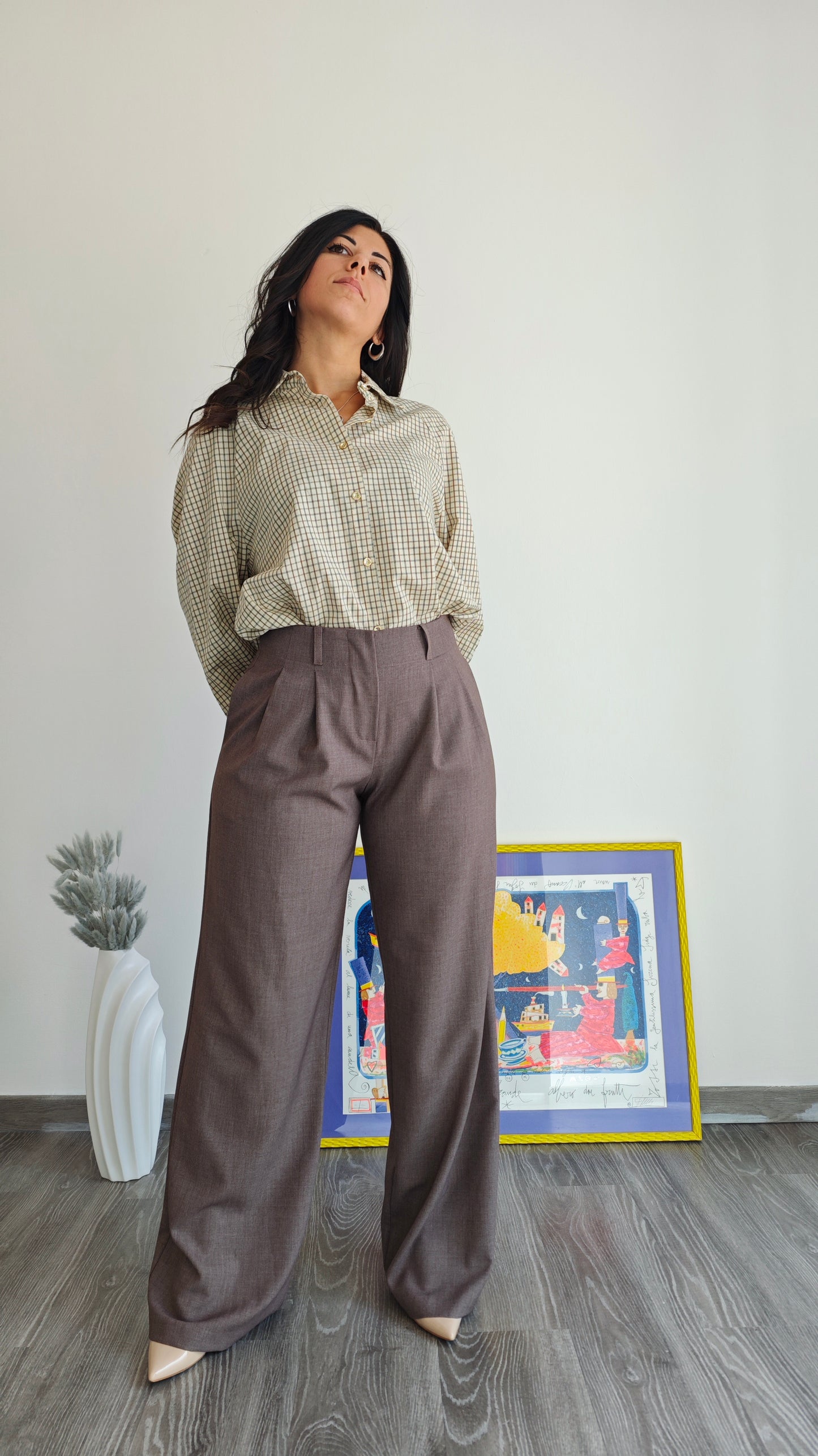 Pantalone elegante a palazzo con pence