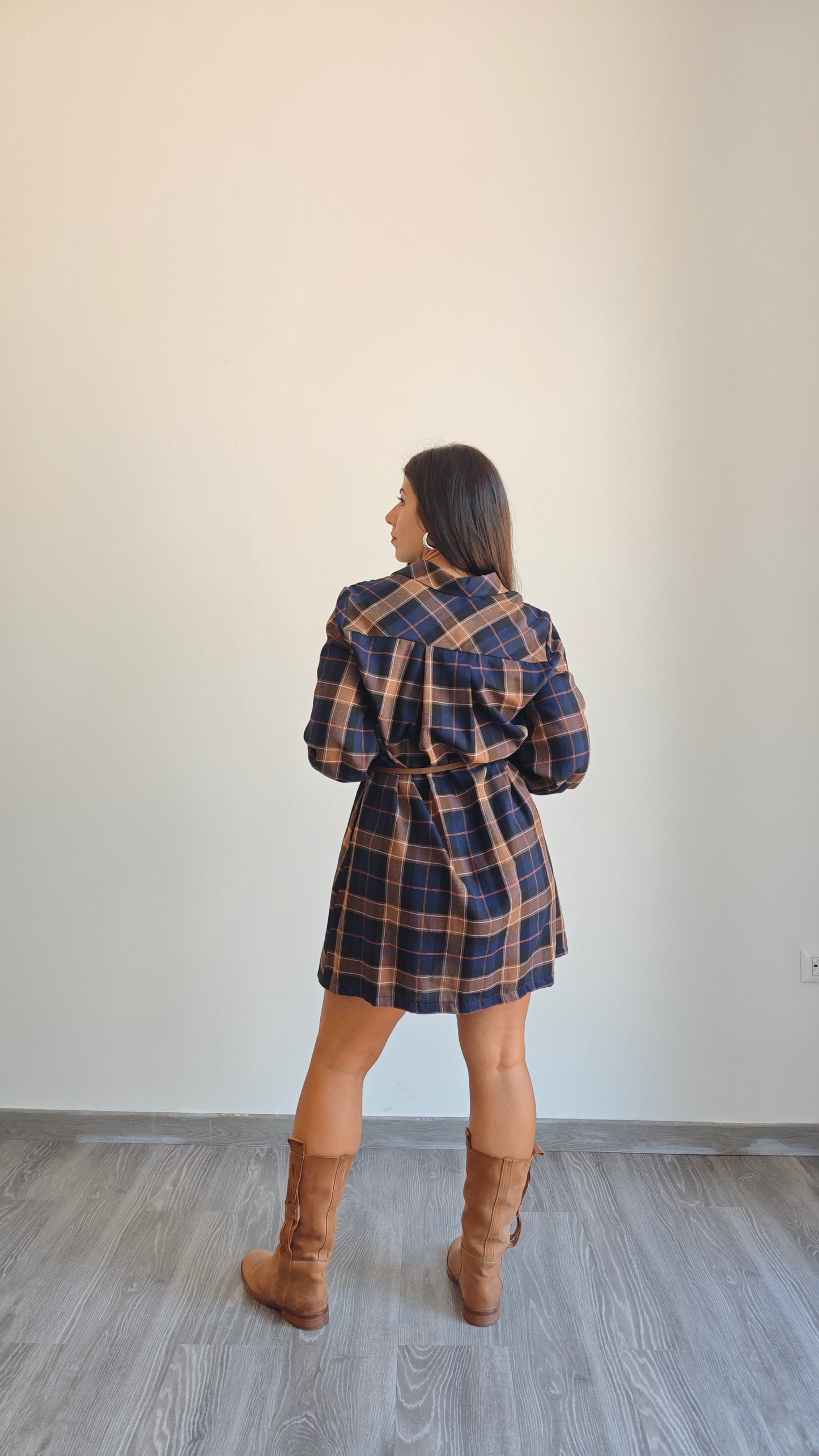 Abito camicia a Quadri con cintura