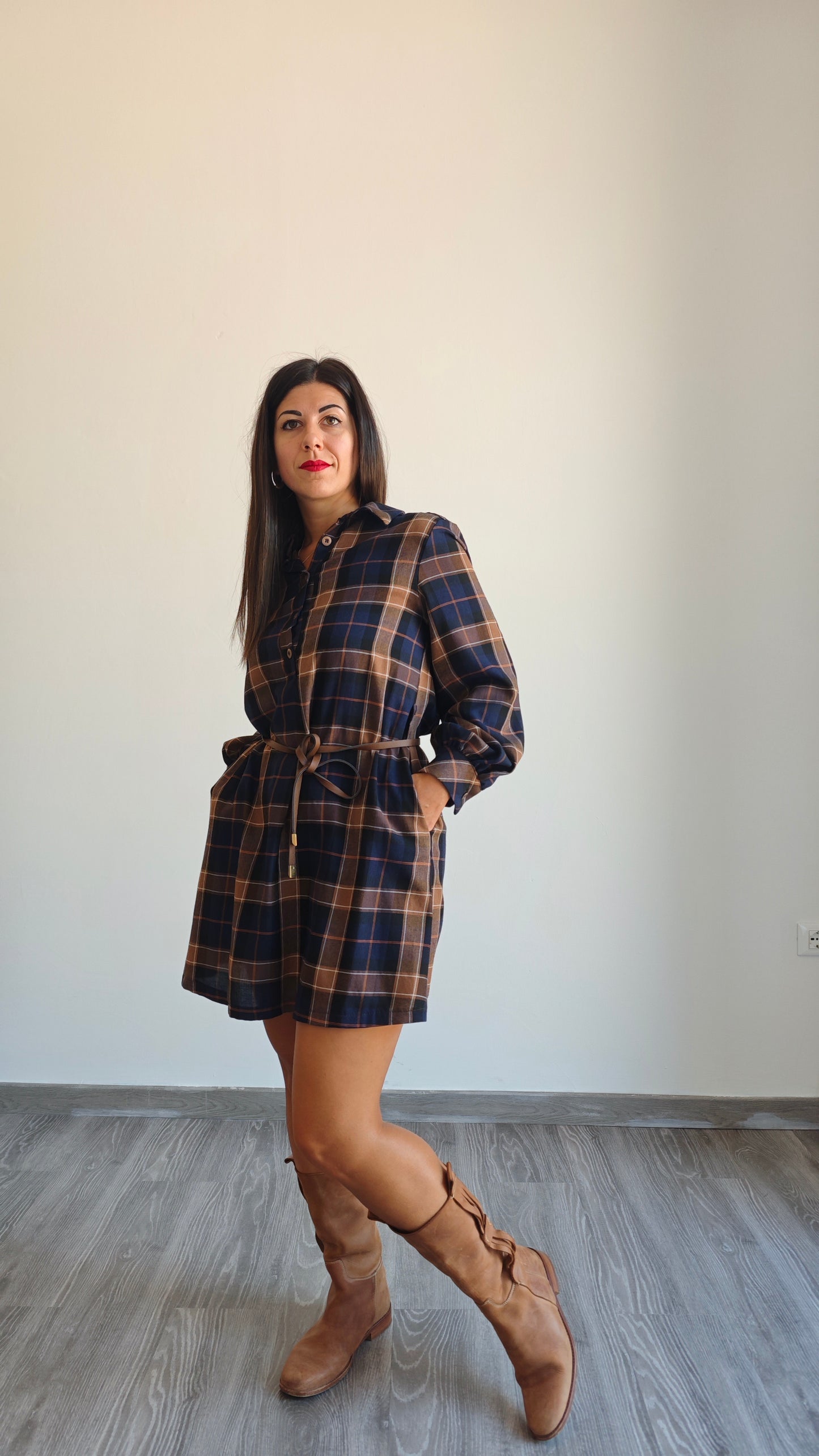 Abito camicia a Quadri con cintura
