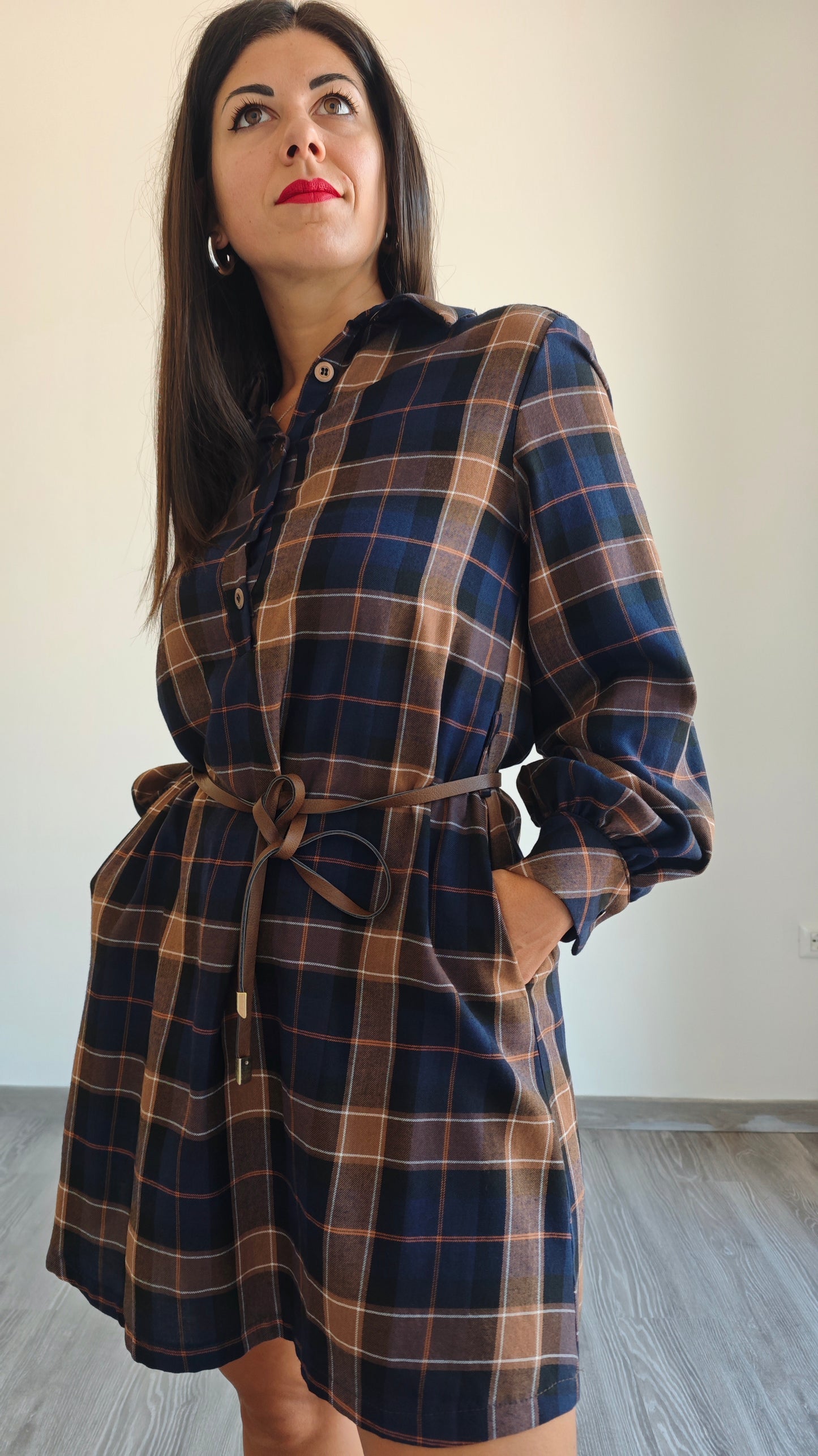 Abito camicia a Quadri con cintura