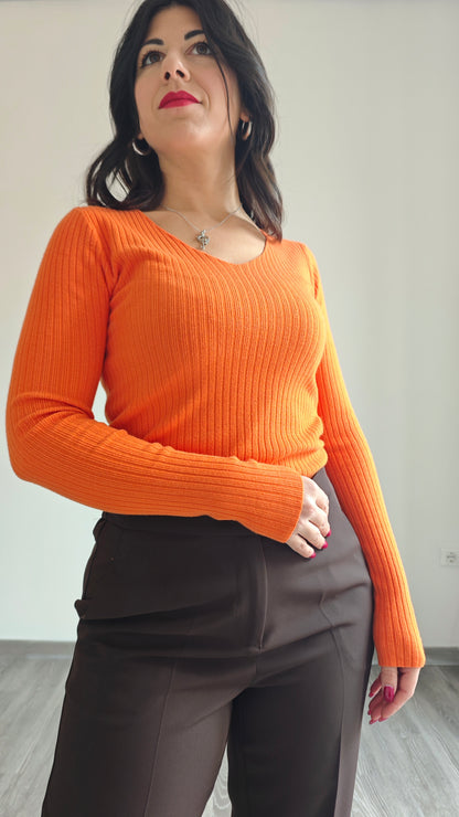 Maglia Manica Lunga a costine  con scollo a V in taglio Vivo -32%