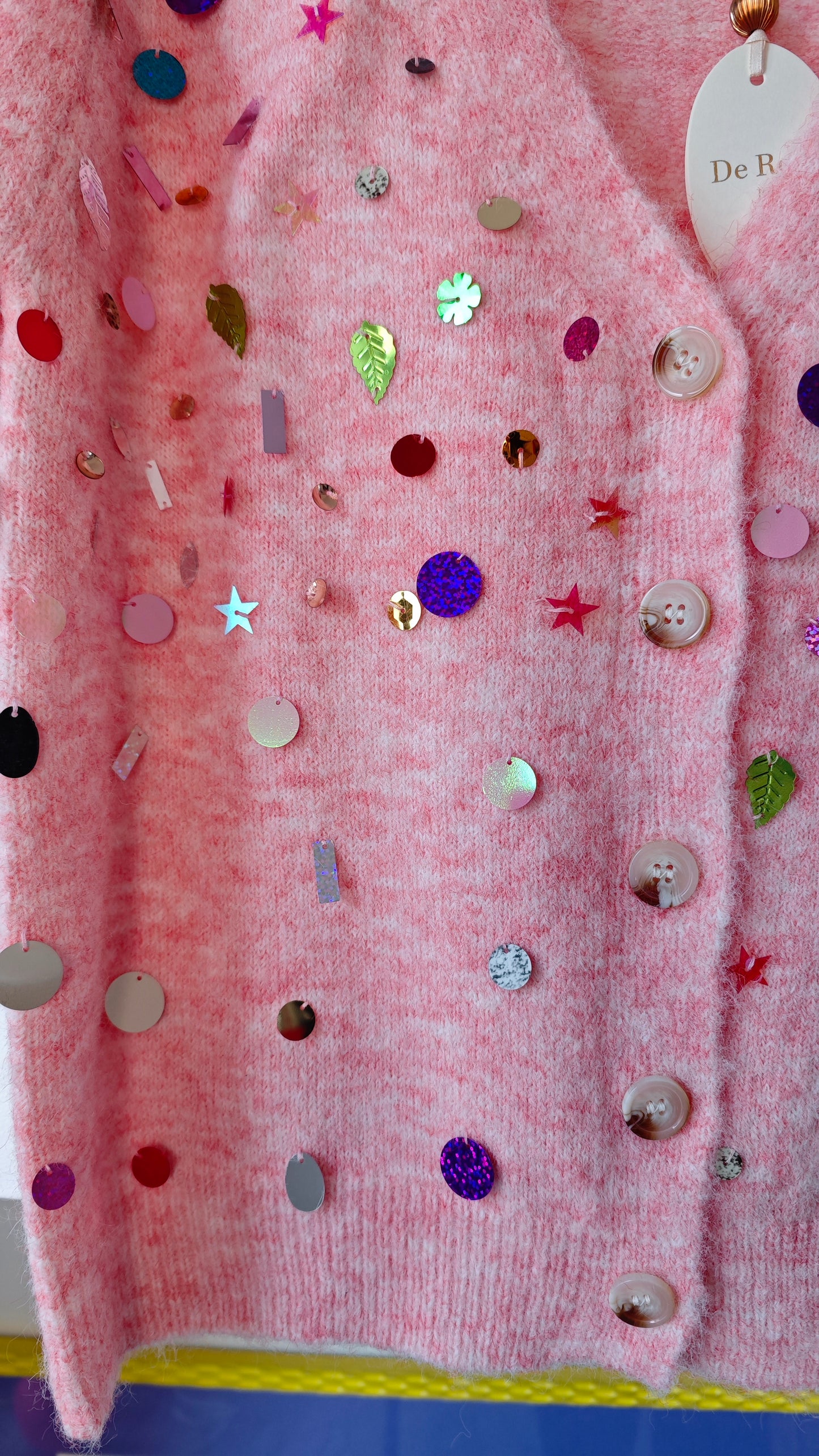 Cardigan mezza manica con applicazioni paillettes  -50%
