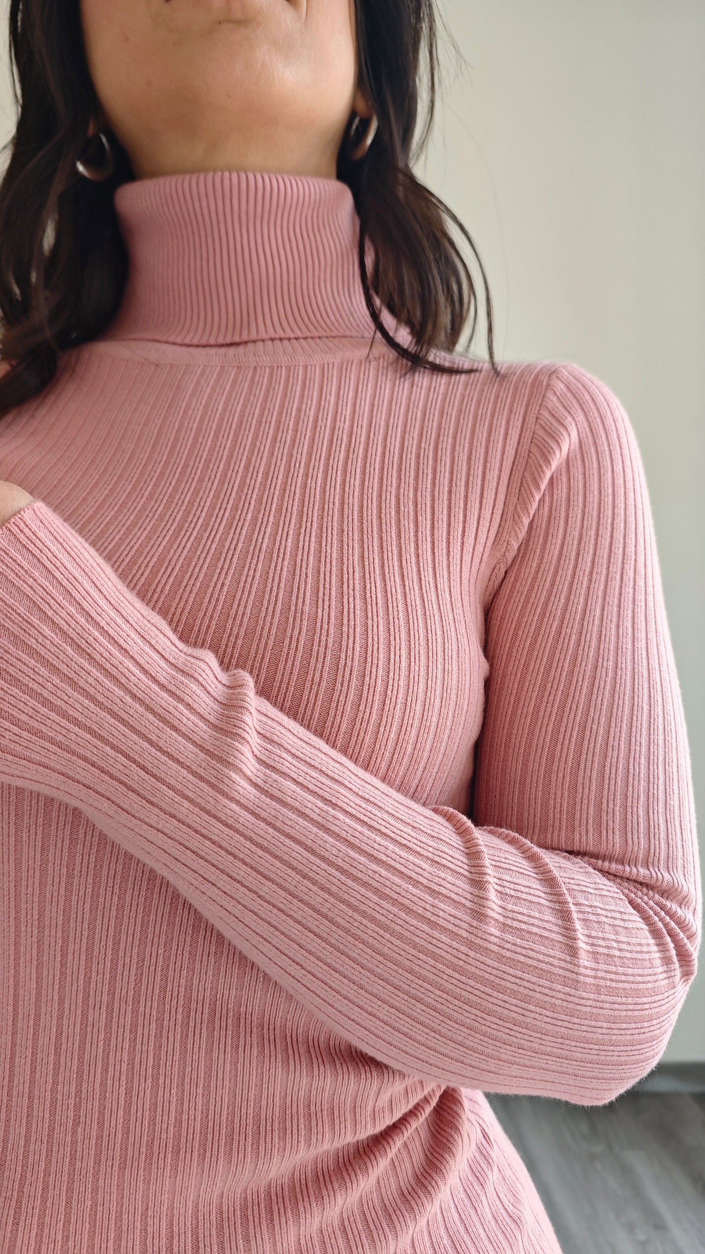 Maglia collo Alto a Costine Elasticizzata -32%