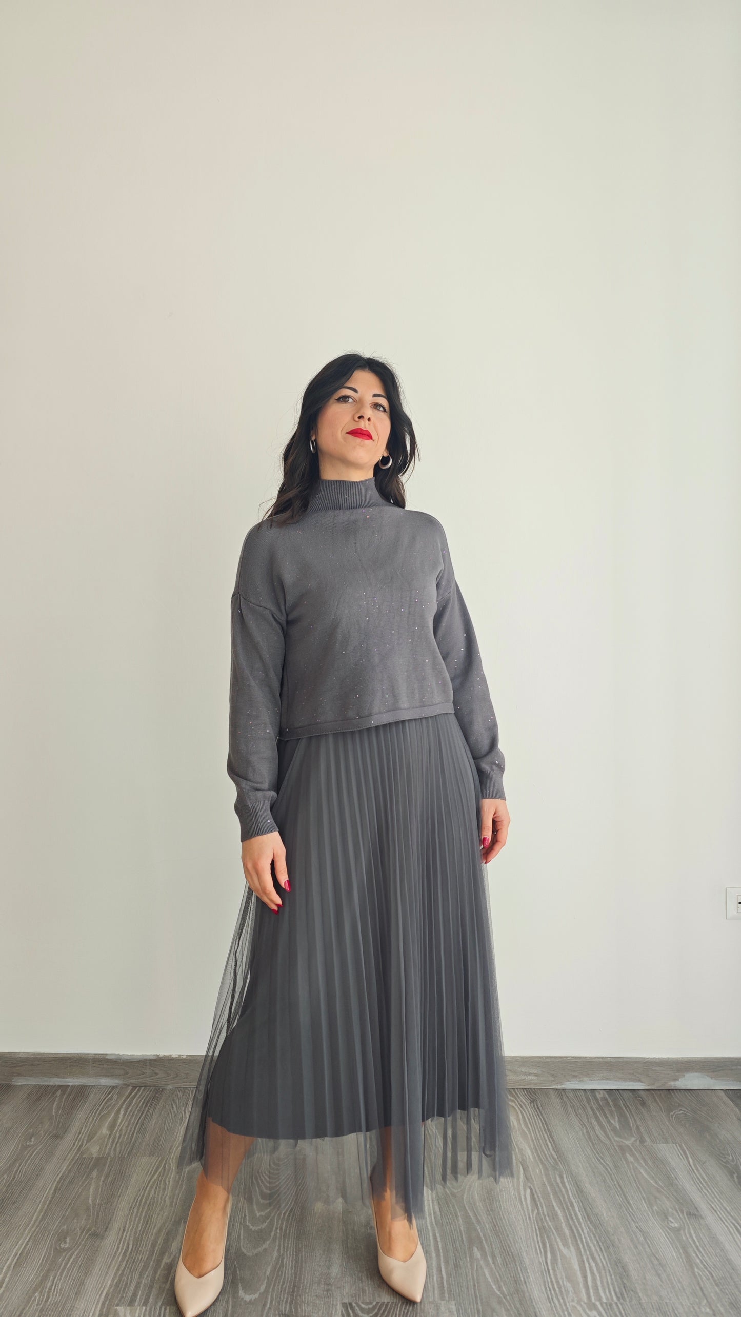 Abito Midi con Maglia dolce vita  e Gonna Plissé in Tulle due in uno -43%