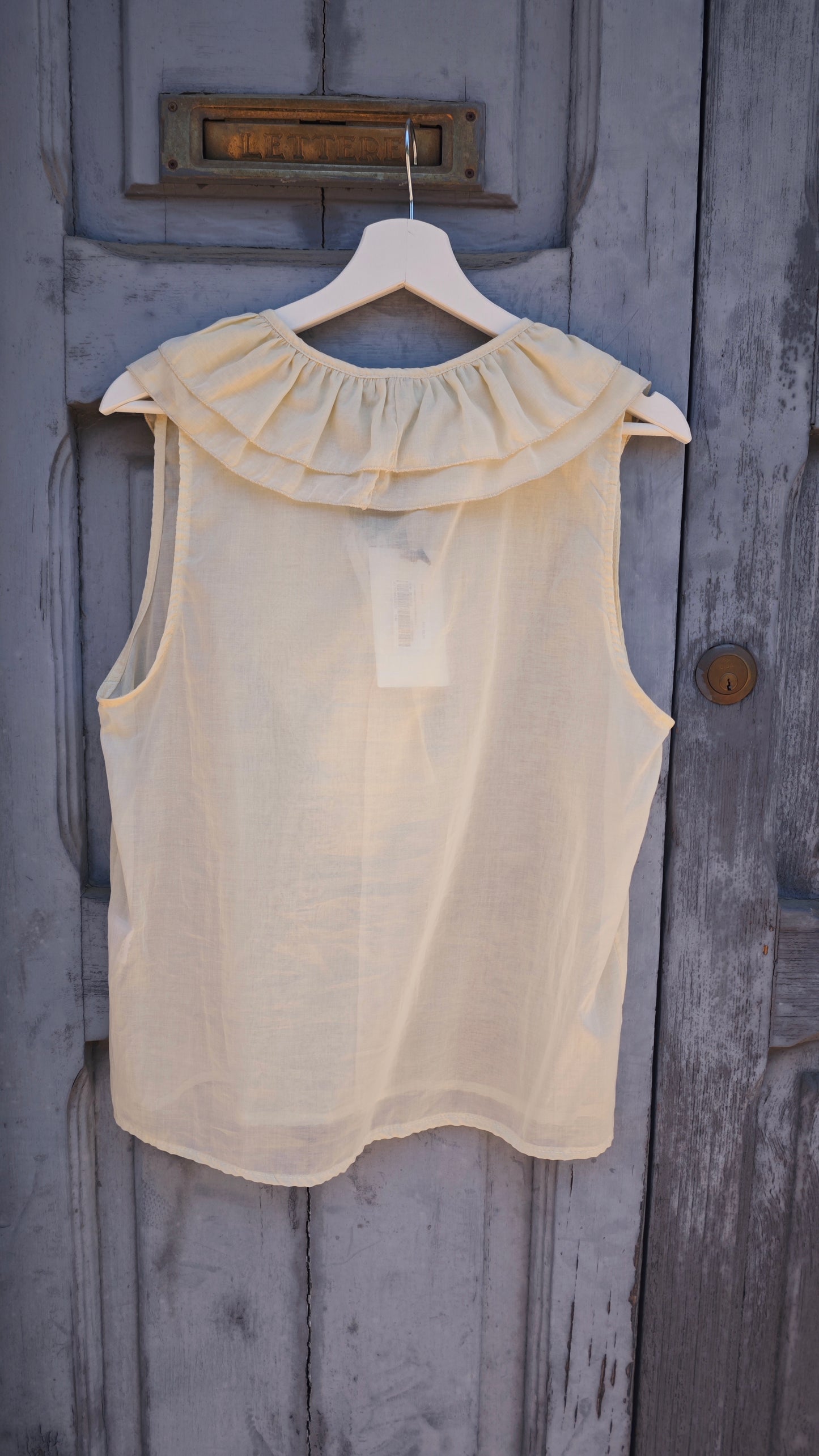 Blusa Smanicata con scollo a V e  Rouge -50%