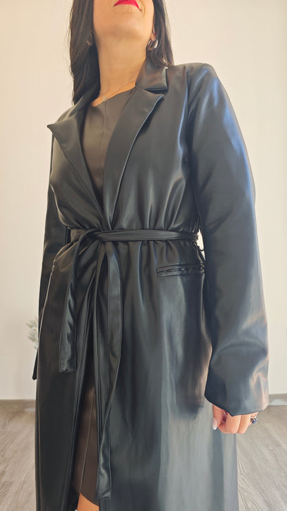 Trench lungo in similpelle -33%