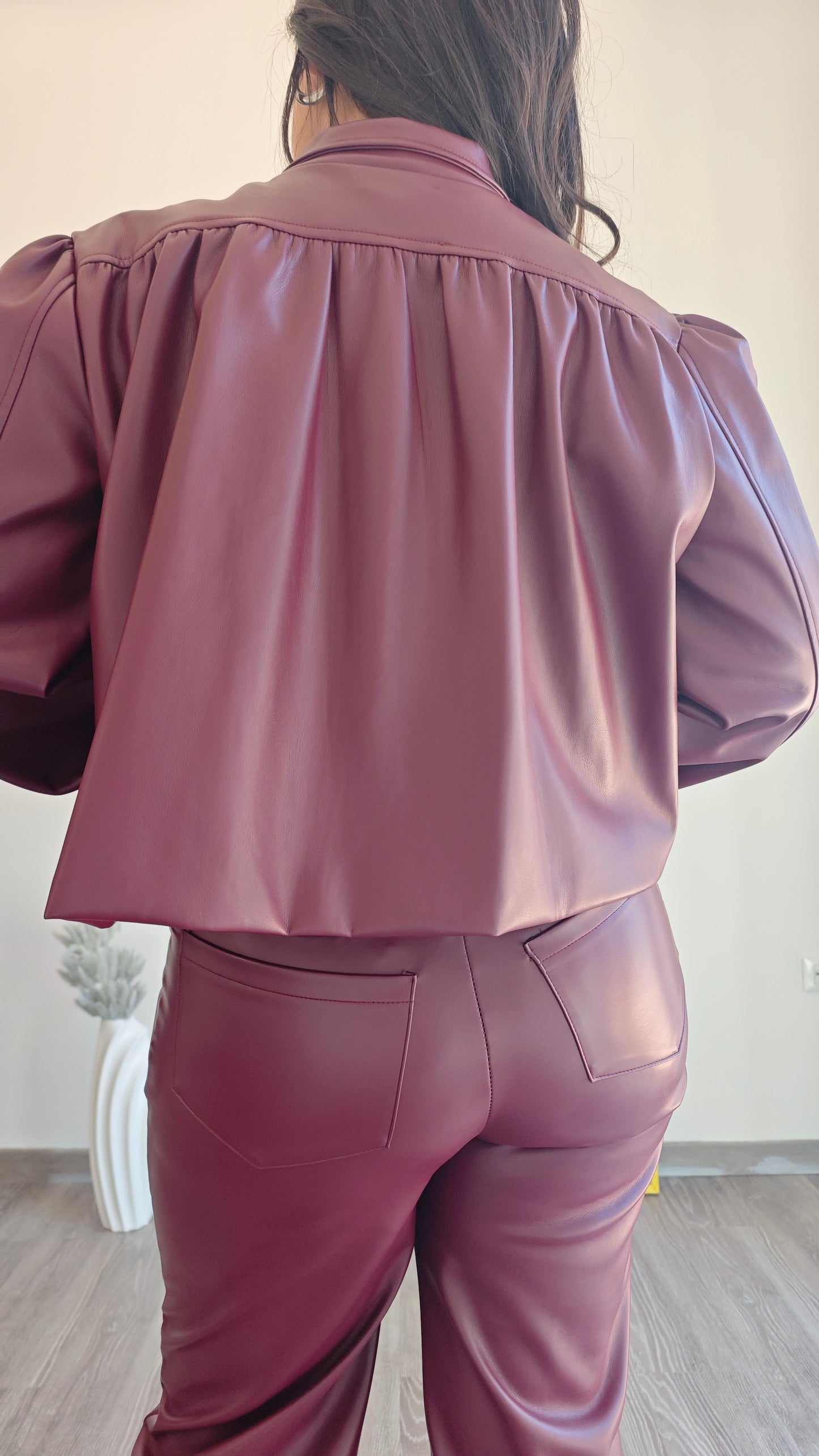 Giubbotto corto in similpelle -30%