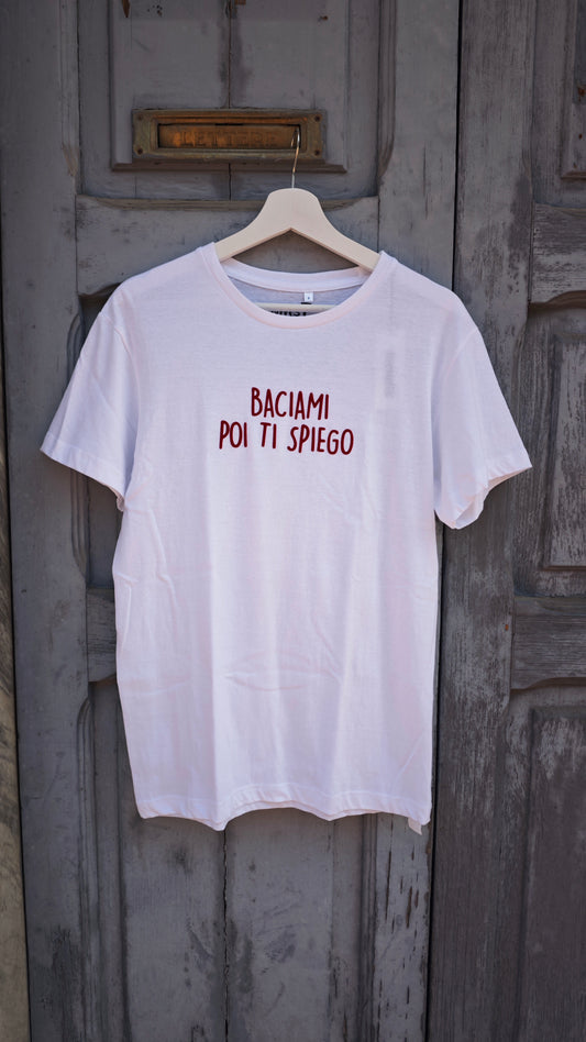 T-shirt Mezza Manica (Baciami poi ti spiego)