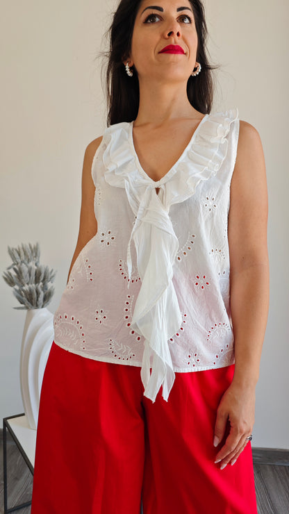 Blusa Smanicata in pizzo sangallo con Rouge -50%