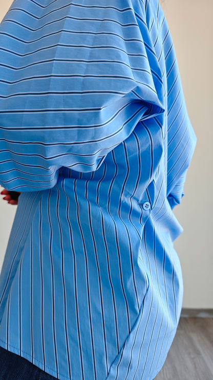 Camicia righe oversize con abbottonatura su retro